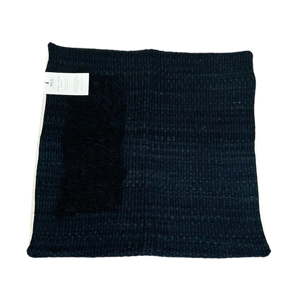 NWT Sien + Co Zona Highland Sheep Wool Woven 20”x20” Pillow Cover Midnight Blue